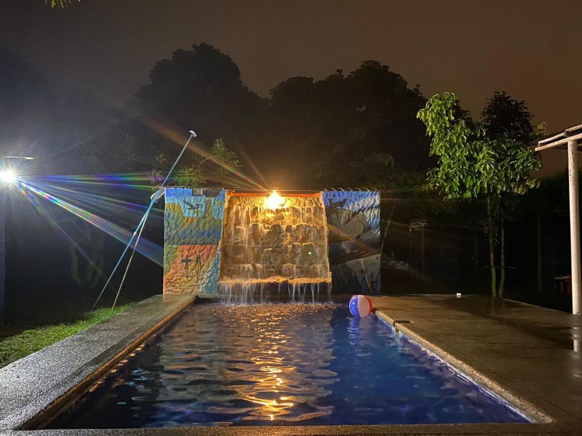 Hostal Eco-Aventura Montañita Екстериор снимка